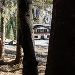 فندق Garni Roberta 3*
