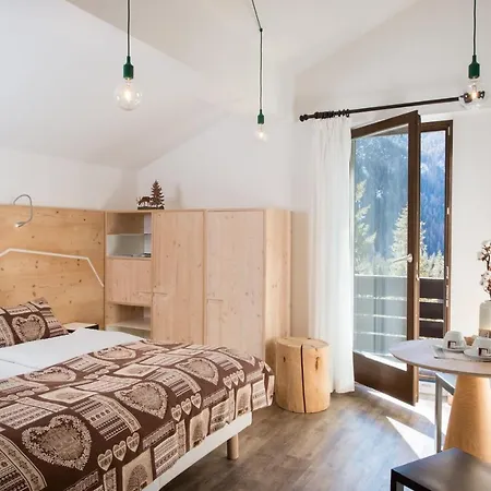 贾尼罗伯塔酒店