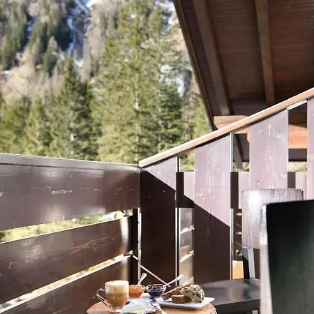 ガルニ ロベルタ 3* マルガ・チアペラ