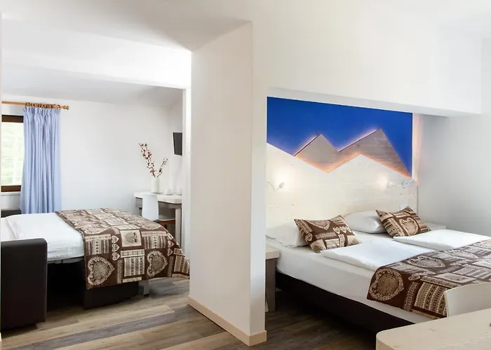 Garni Roberta Malga Ciapela