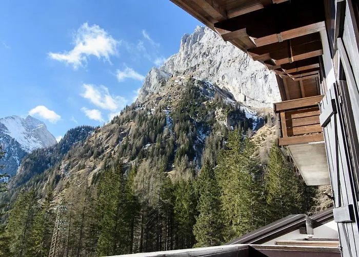 Hotell Garni Roberta 3*