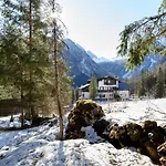 Hotel Garni Roberta 3*