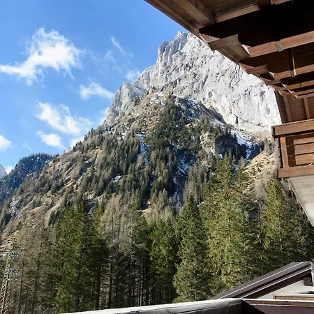 Hotel Garni Roberta 3*