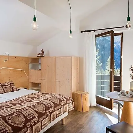 Garni Roberta 3*